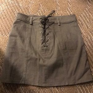 Green lace up skirt